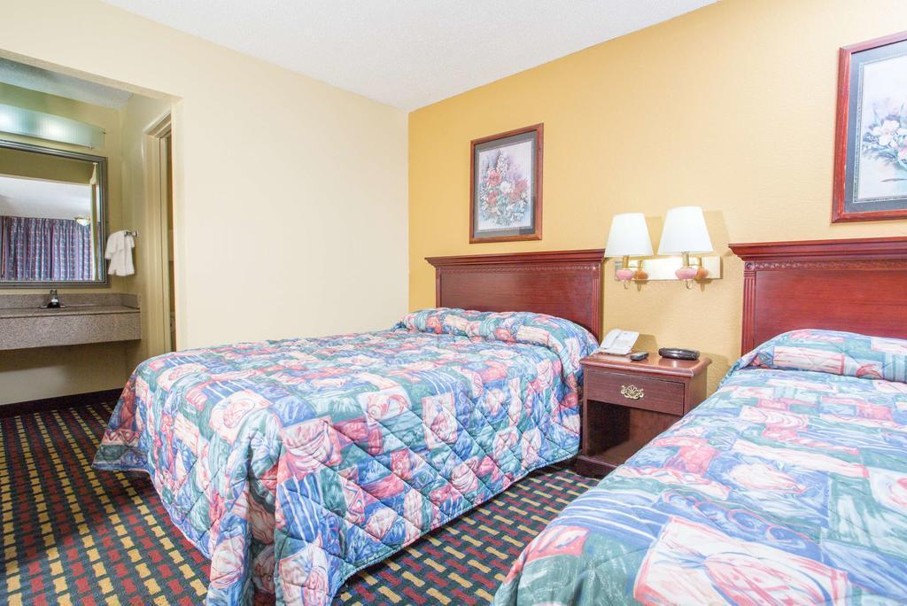 Knights Inn Antioch Nashville Buitenkant foto